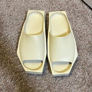 Tan Nike Jordan Hex Slides